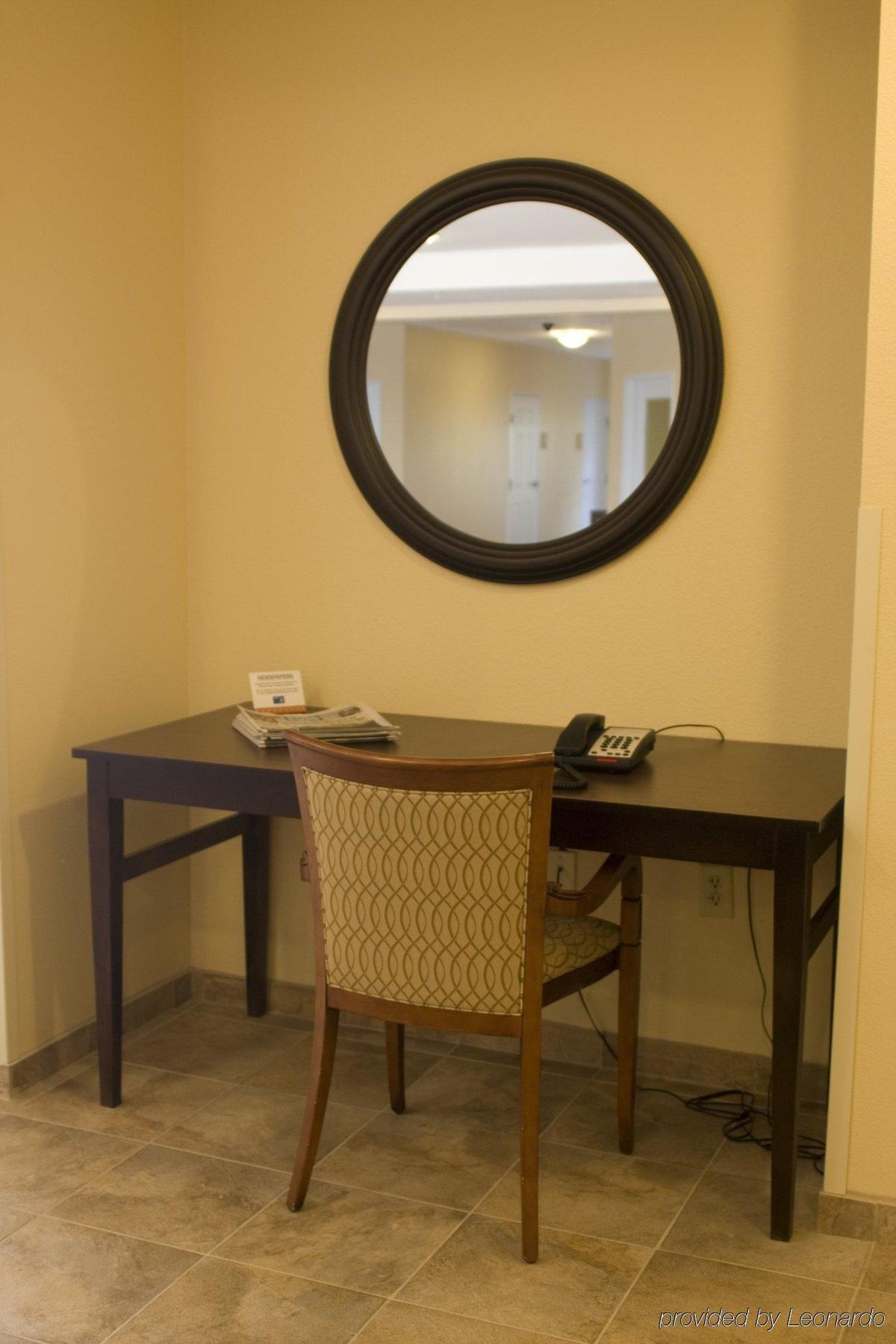 Extended Stay America Suites - San Antonio - North Room photo